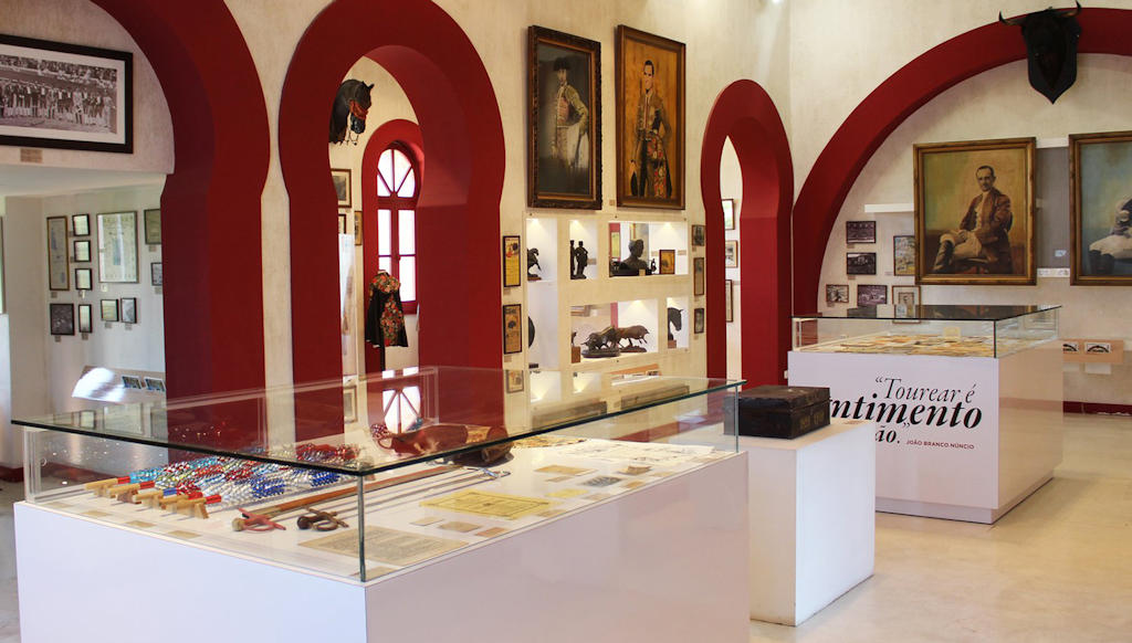 Campo Pequeno Museum in Lisbon invites you to explore the captivating world of Portuguese bullfighting, showcasing its cultural heritage through exhibits, costumes, and rituals.