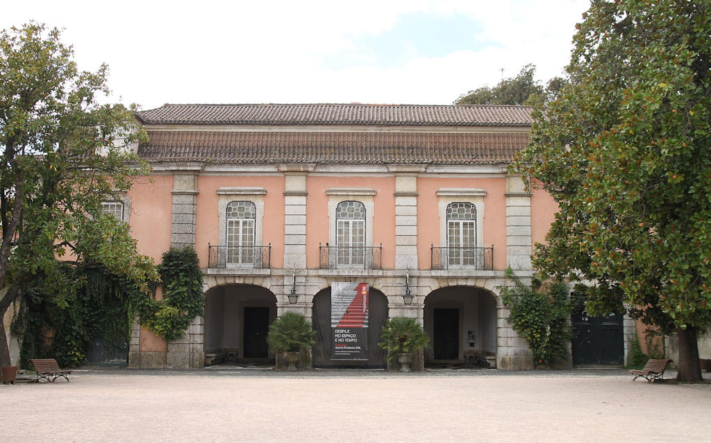 Step into a world of captivating fashion history, adorned with exquisite garments and a glimpse into the cultural heritage at Lisbon Costume Museum.