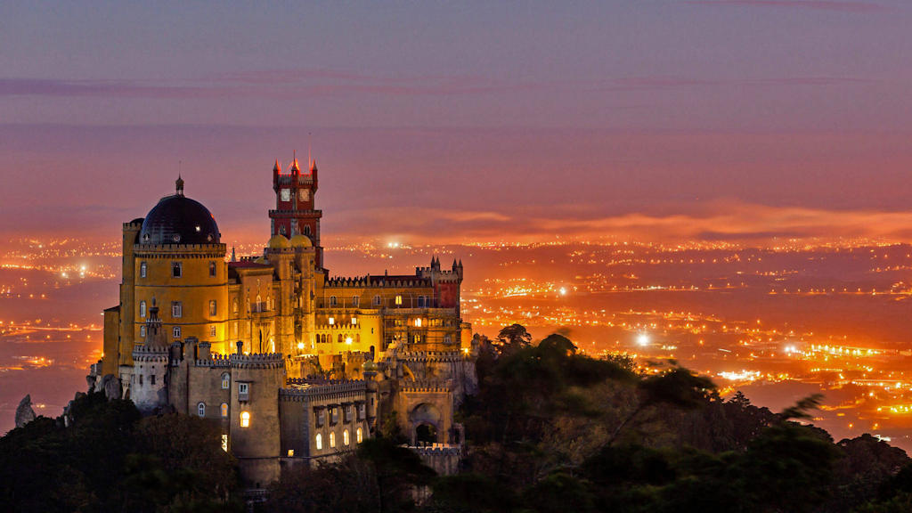 Immerse yourself in the enchantment of Sintra, Portugal, as fairytale palaces, mystical forests, and rich history come together to create an unforgettable experience.