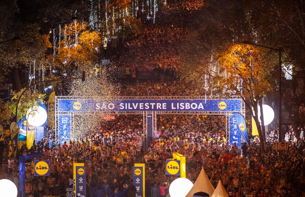 Experience the thrill of the São Silvestre Lisboa Race, a vibrant year-end running tradition in Lisbon, celebrating fitness, community, and the spirit of the city.
