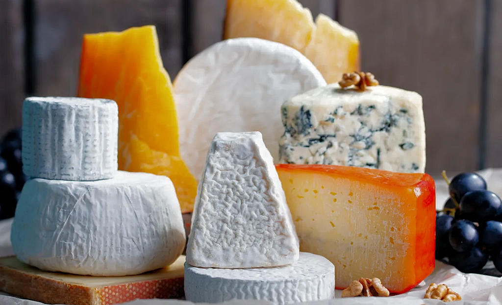 The Ultimate Guide to Portuguese Cheeses: From creamy Queijo de Azeitão to tangy Requeijão, explore the rich flavors of Portugal's cheese-making traditions.