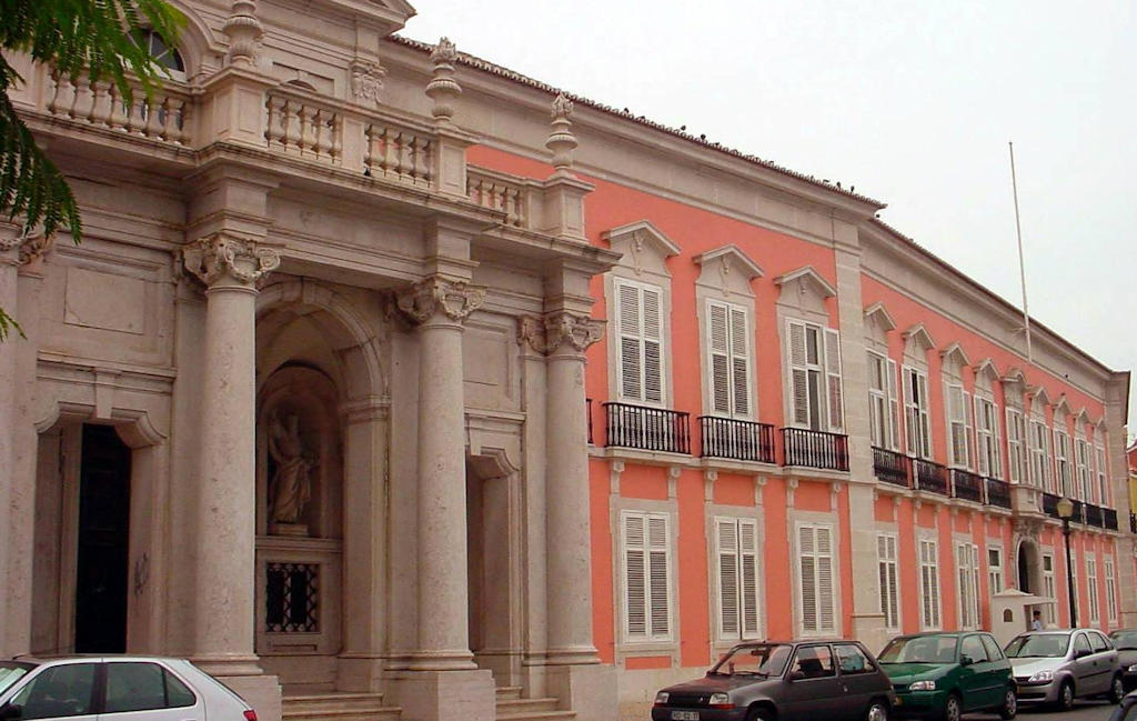 Discover the grandeur of Necessidades Palace, a historic landmark in Lisbon, where opulent rooms, lush gardens, and political significance intertwine.