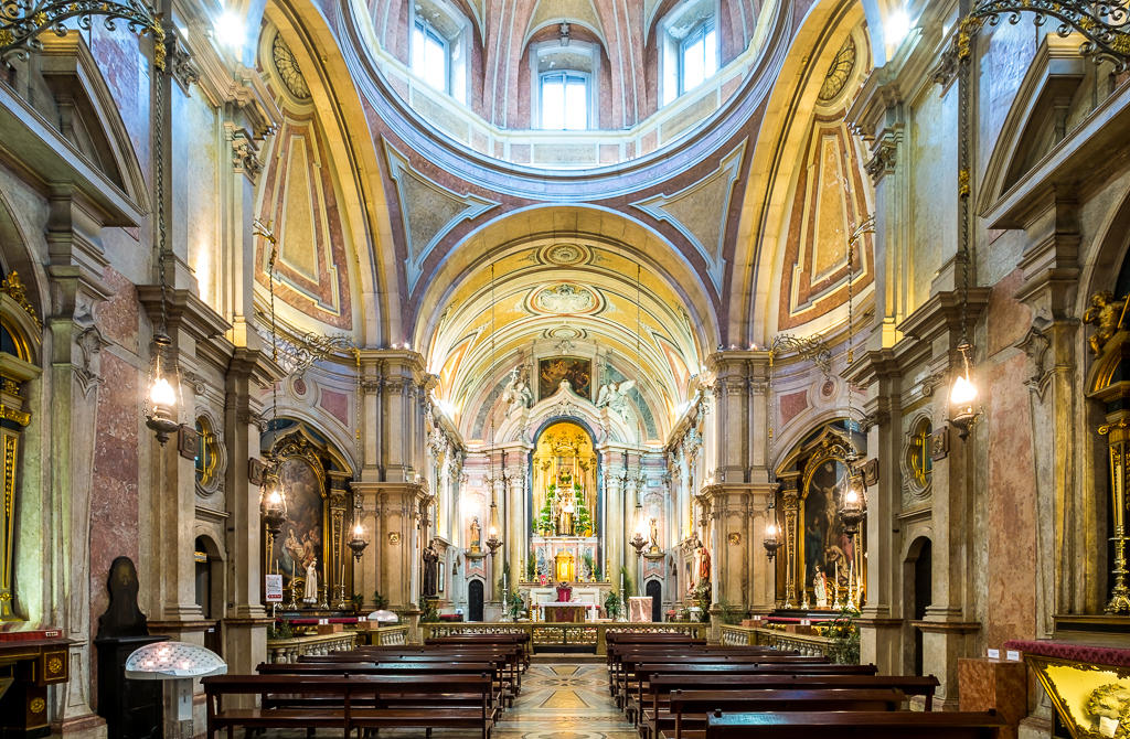 Experience the rich history and cultural heritage of the Church of Saint Anthony in Lisbon, a Roman Catholic marvel dedicated to the beloved saint.