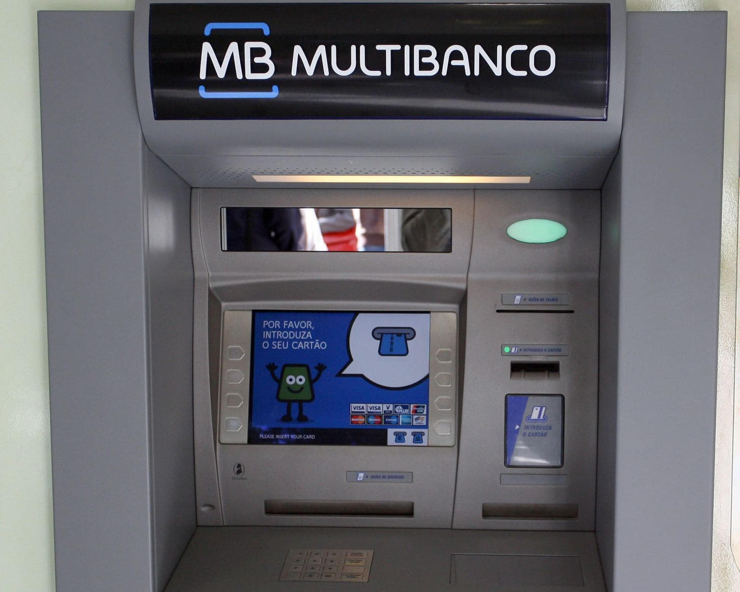 For hassle-free currency exchange, look no further than Multibanco ATMs. These are the preferred ATMs for exchanging your money in Lisbon.