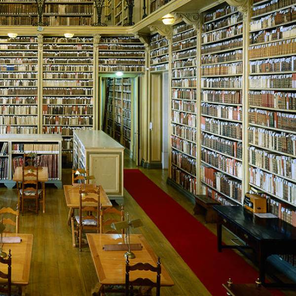 The History of Ajuda Library (1880)