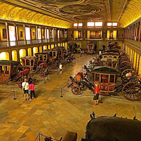 The History of National Coach Museum (Museu Nacional dos Coches)