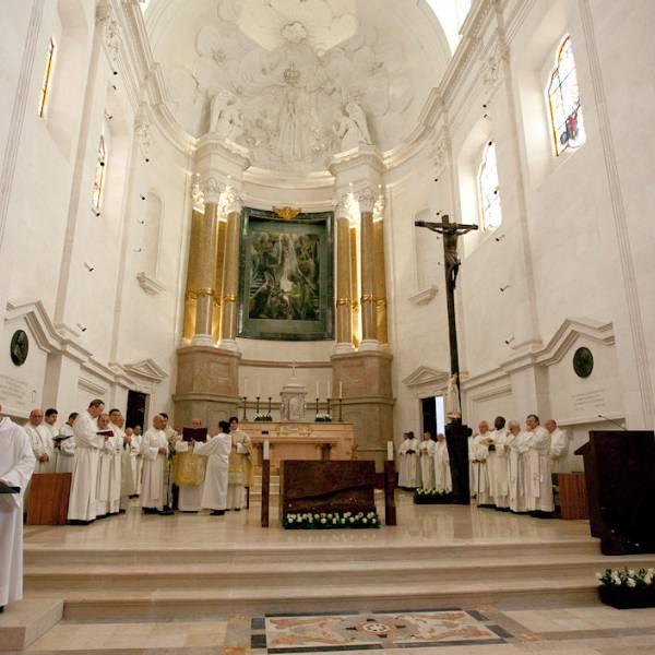 Basílica de Nossa Senhora do Rosário, Fátima