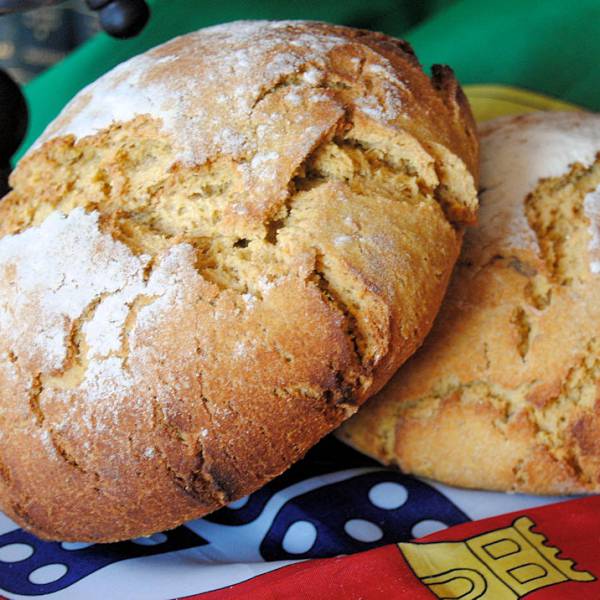 Broa de Milho Portuguesa: Portugal's Beloved Cornbread