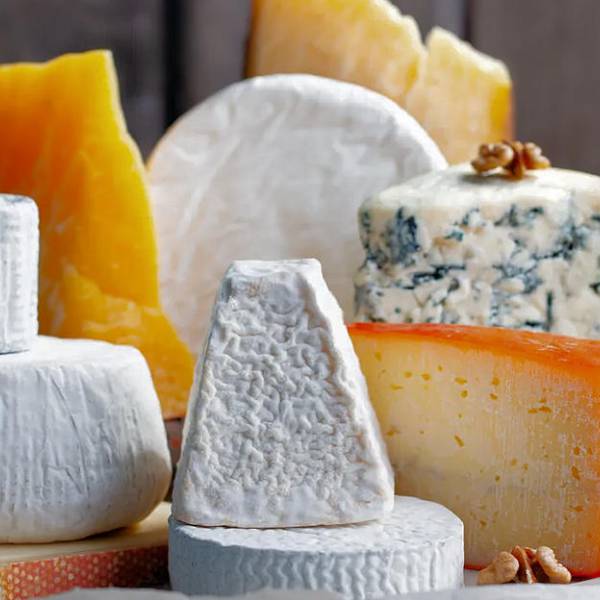 The Ultimate Guide to Portuguese Cheeses